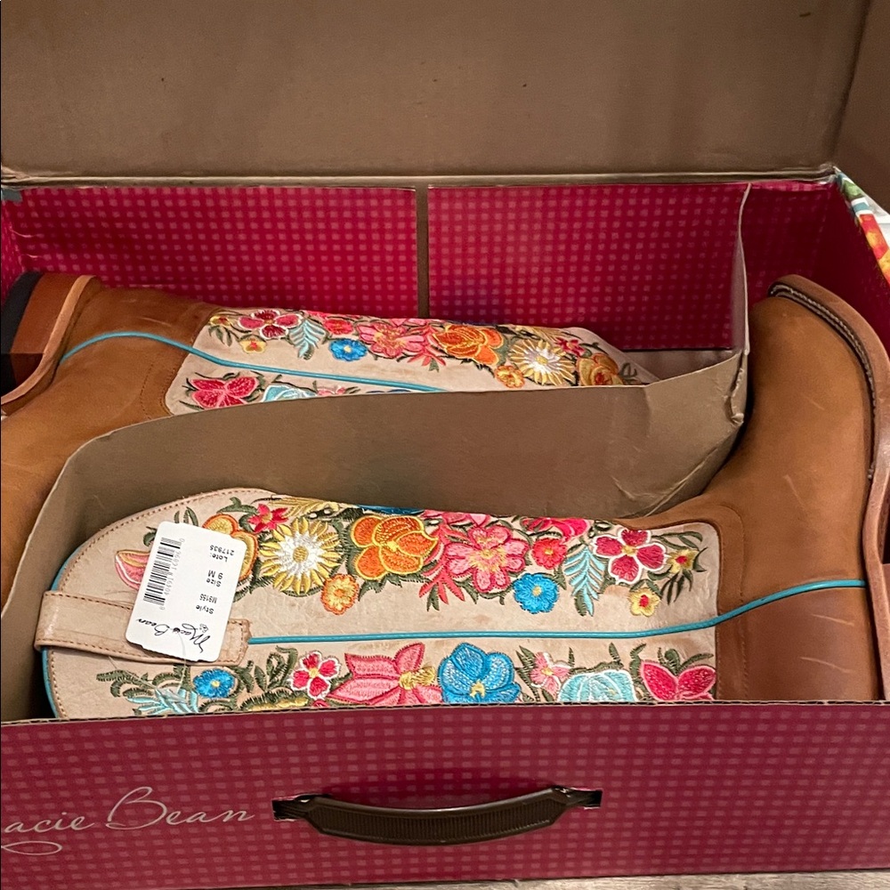 Macie Bean Multicolor Floral Western Boots - Picture 8 of 8